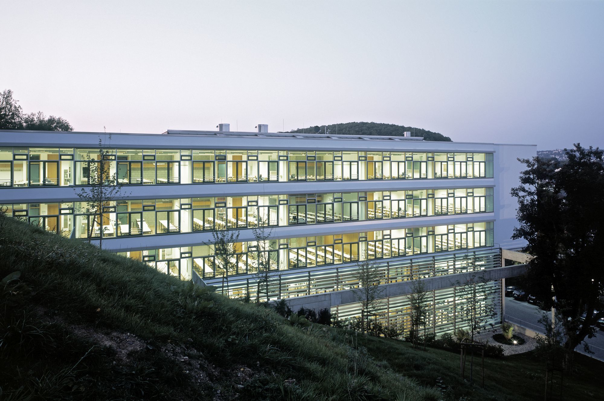 Berufskolleg Wirtschaft und Verwaltung Siegen | Schwinde Architekten ...