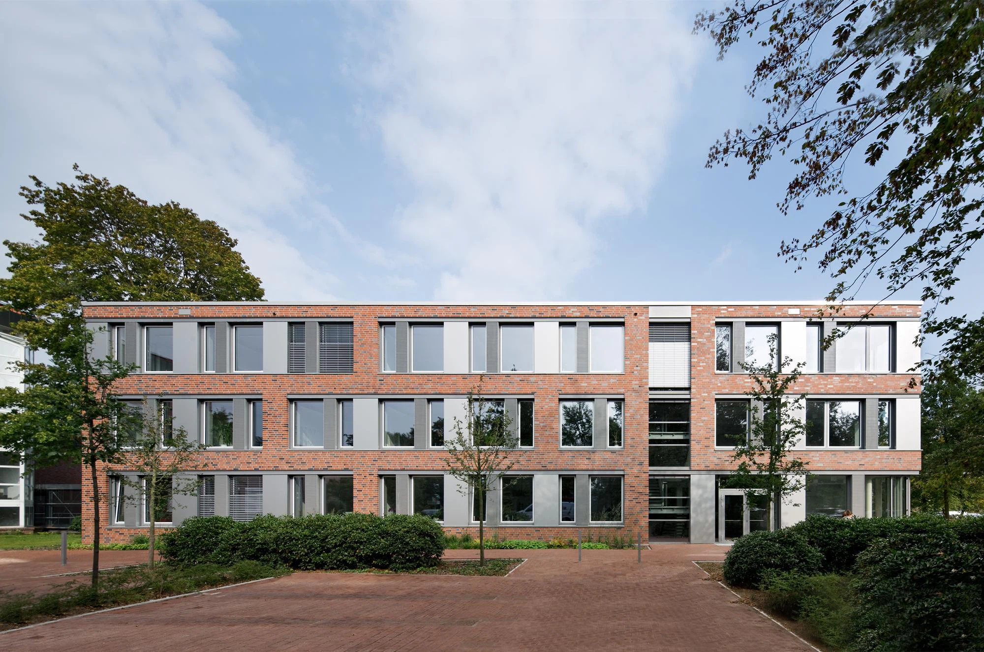 Werner Huthmacher, Berlin