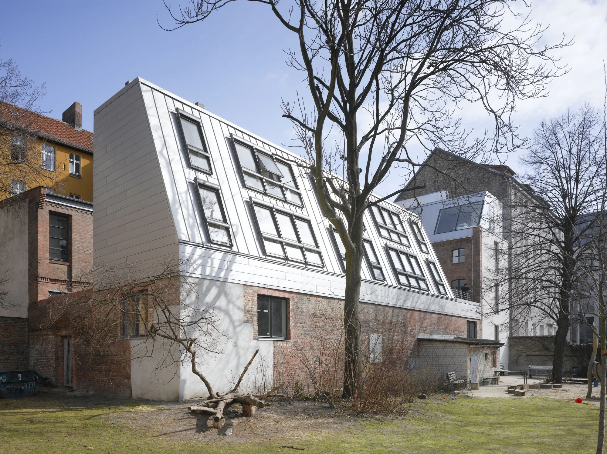 Foto: Roland Halbe