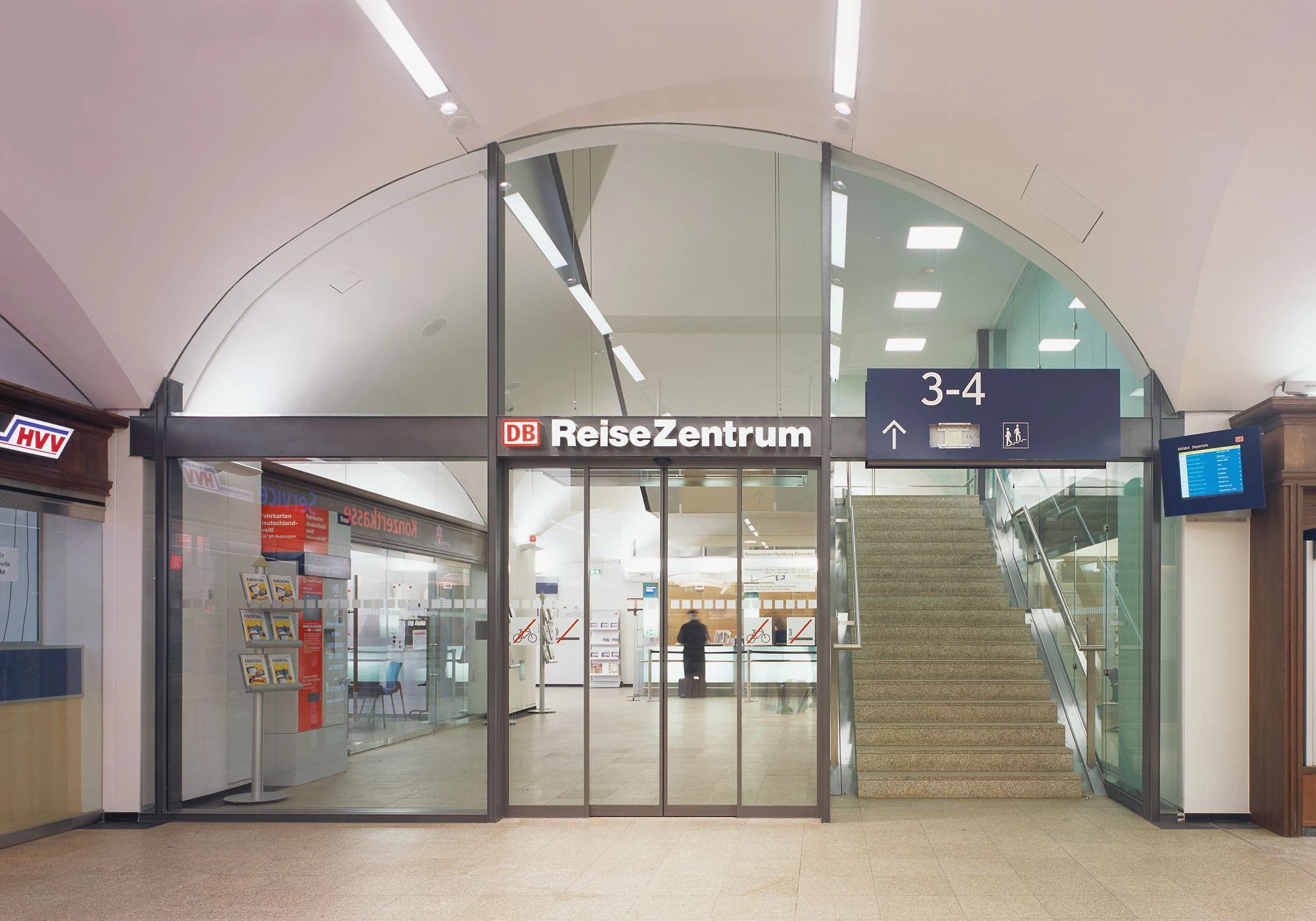 Bernadette Grimmenstein, Hamburg