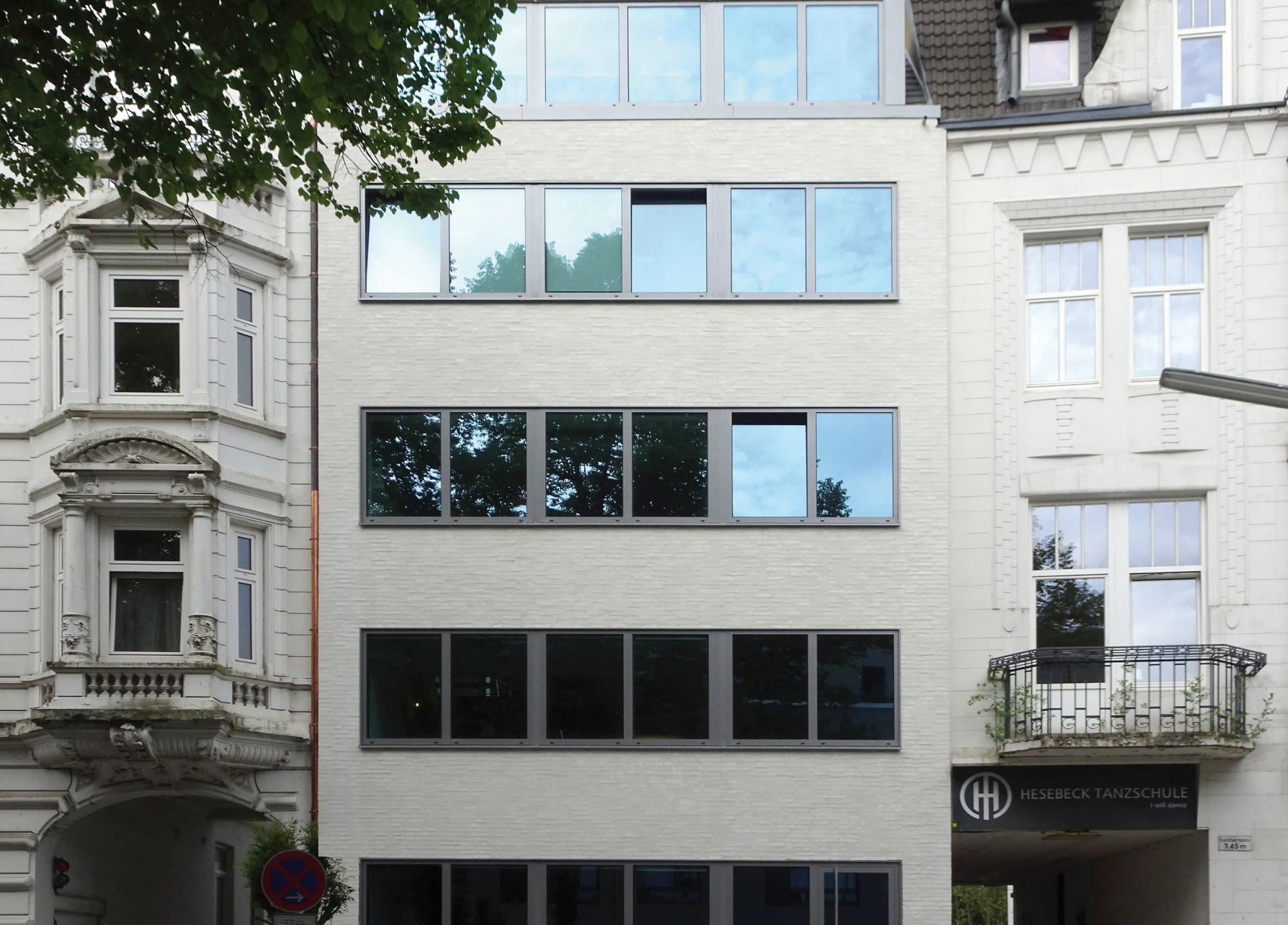 LRW