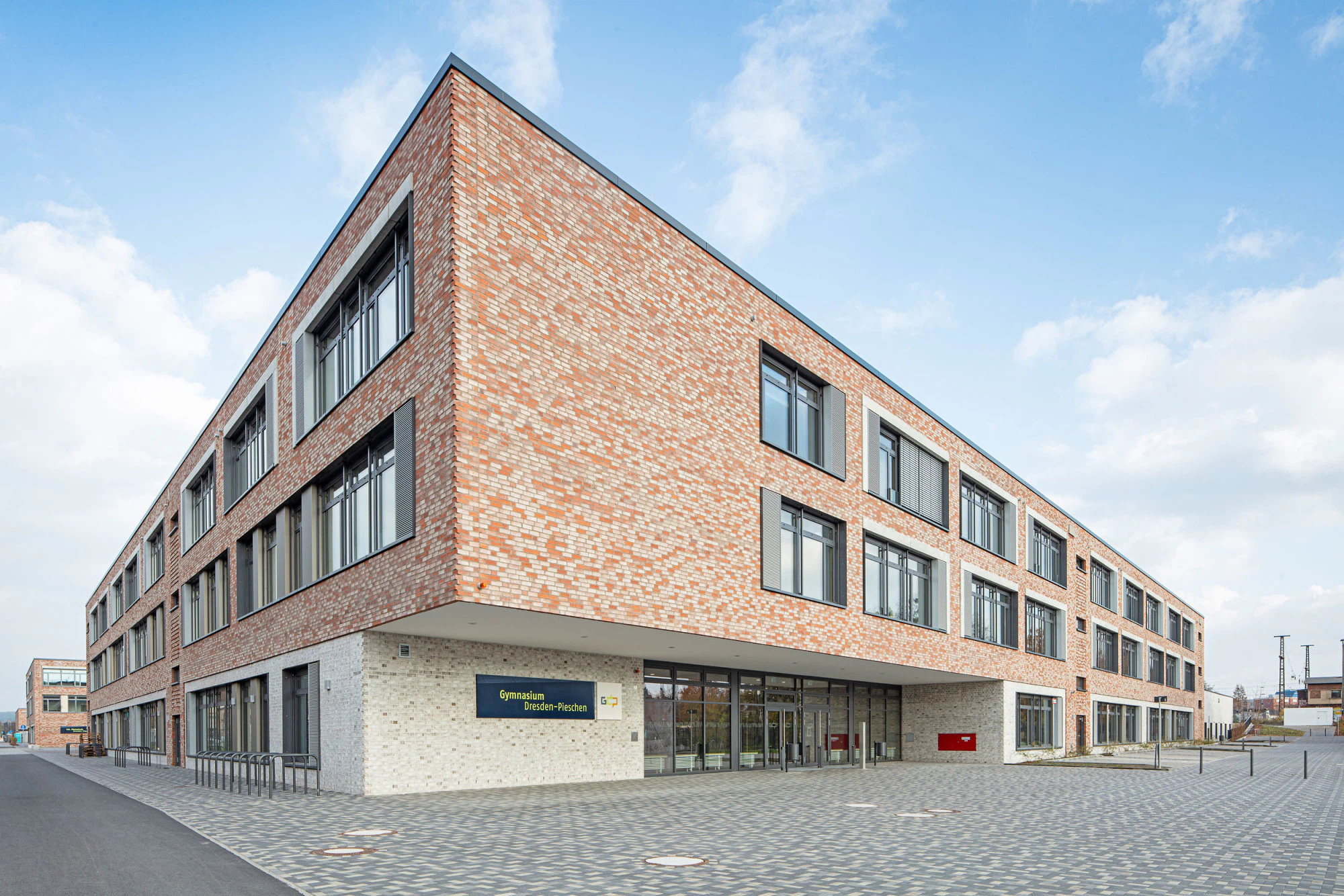 Ken Wagner, Dresden