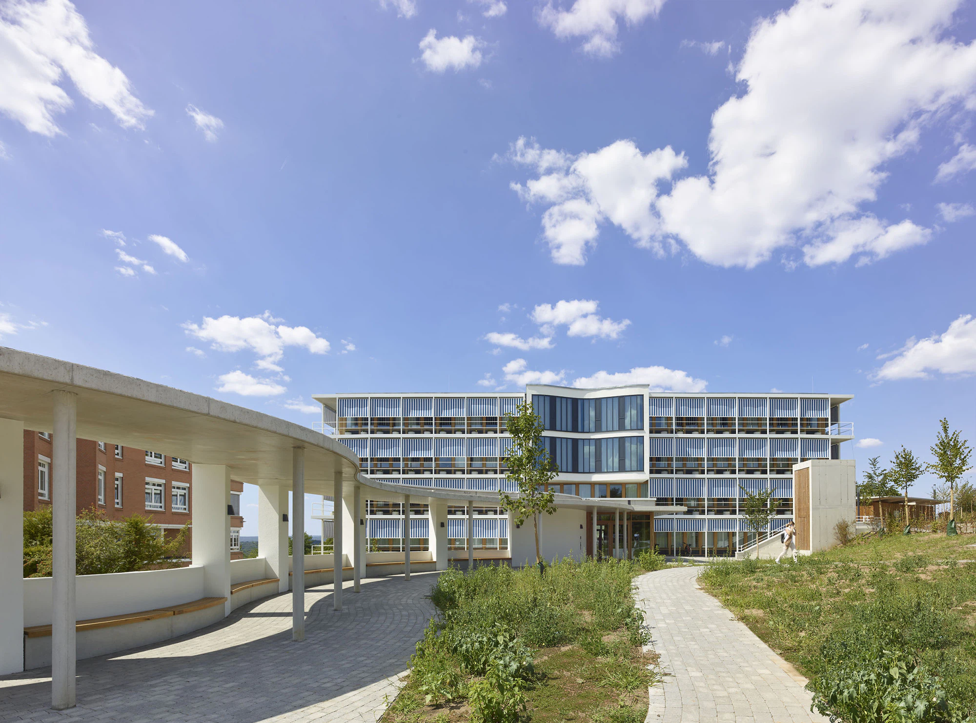 LRO GmbH & Co. KG, Stuttgart / Fotos: Roland Halbe, Stuttgart, www.rolandhalbe.eu