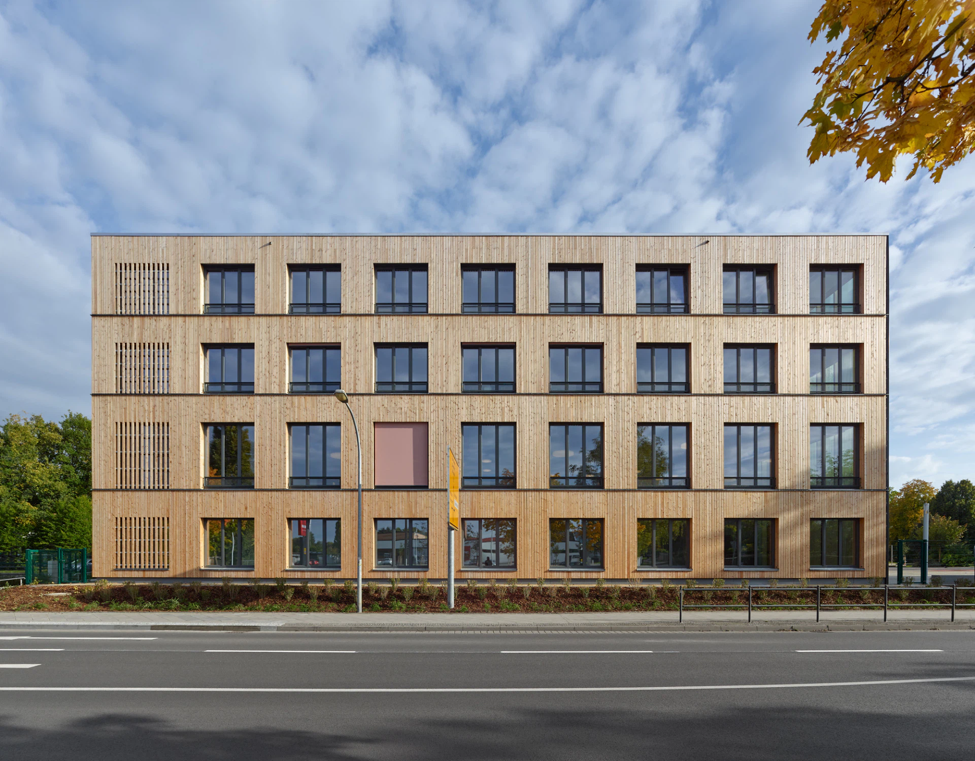 Stefan Müller, Berlin