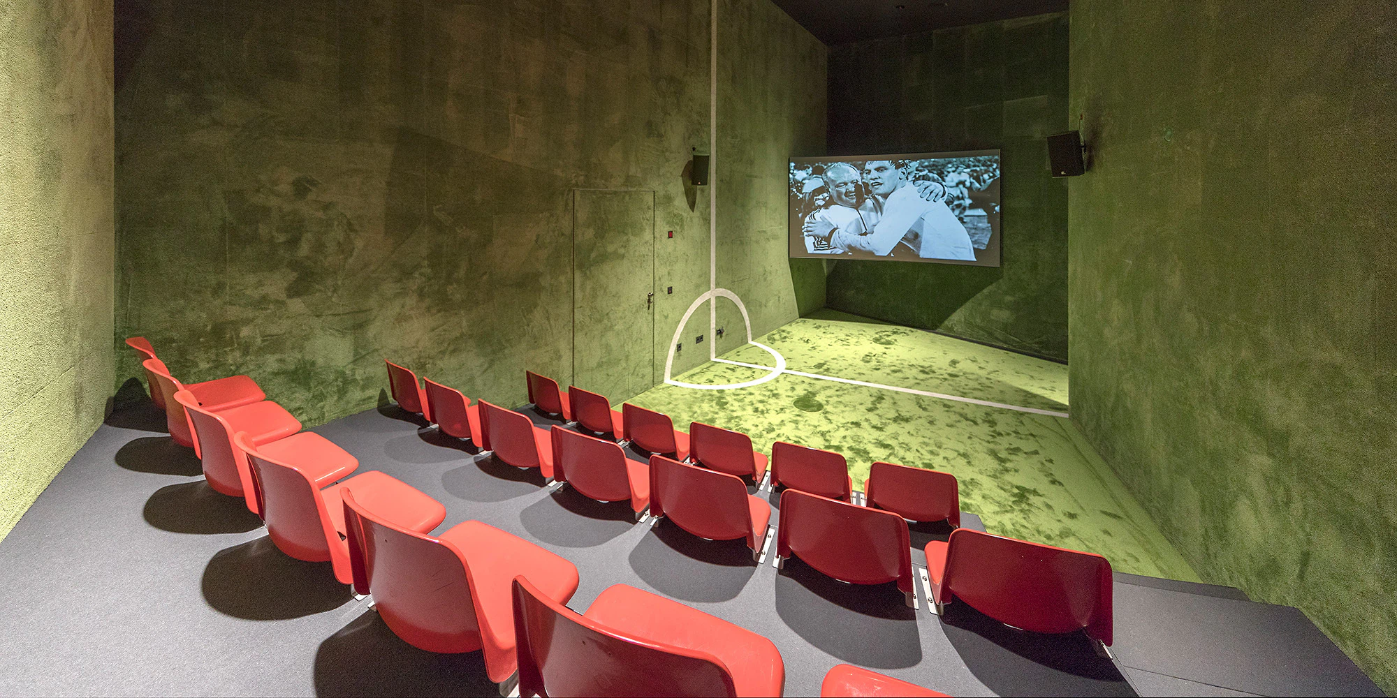 Lukas Roth, Holger Hill, Haus der Bayerischen Geschichte