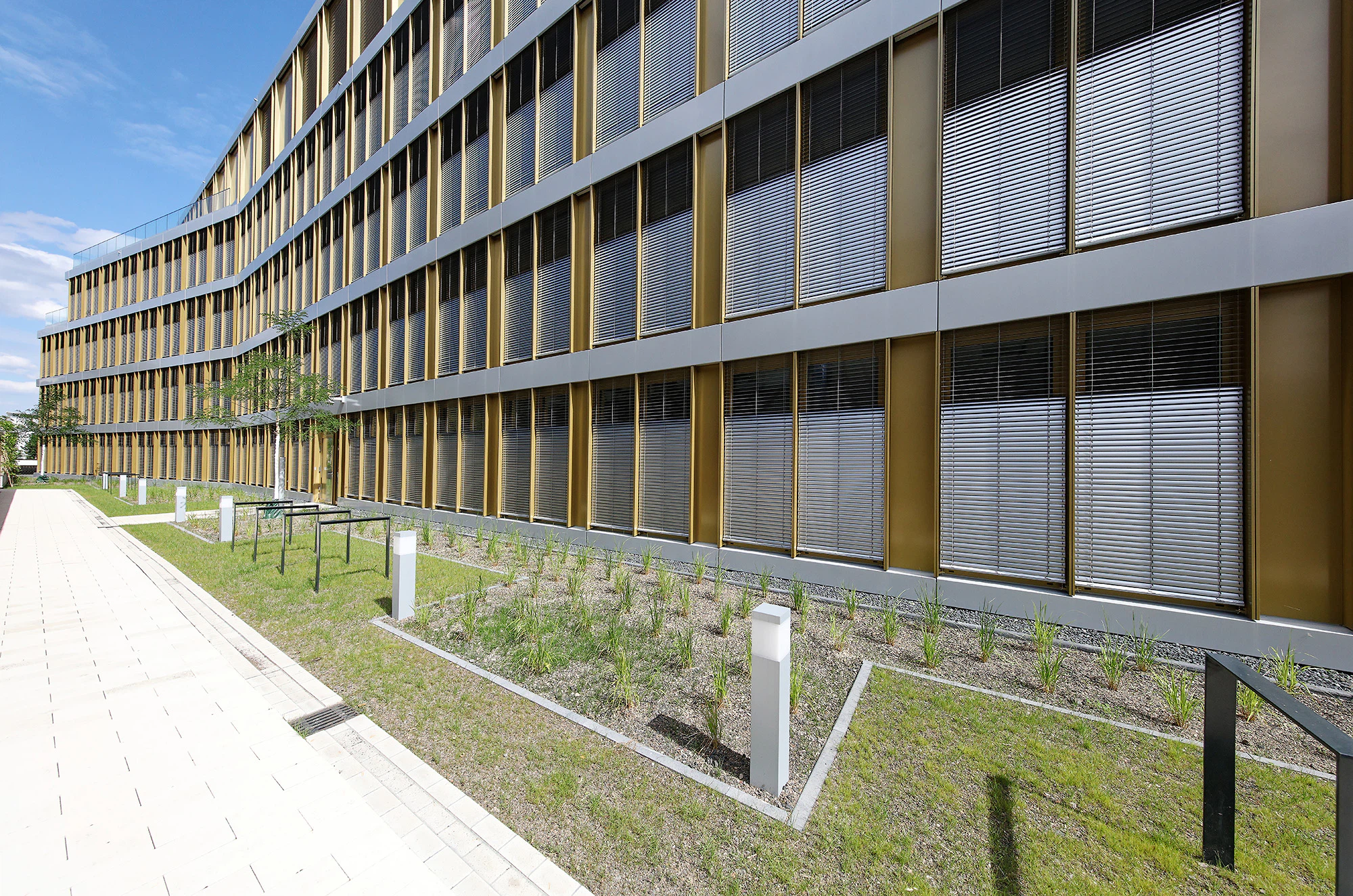 SUPERGELB ARCHITEKTEN