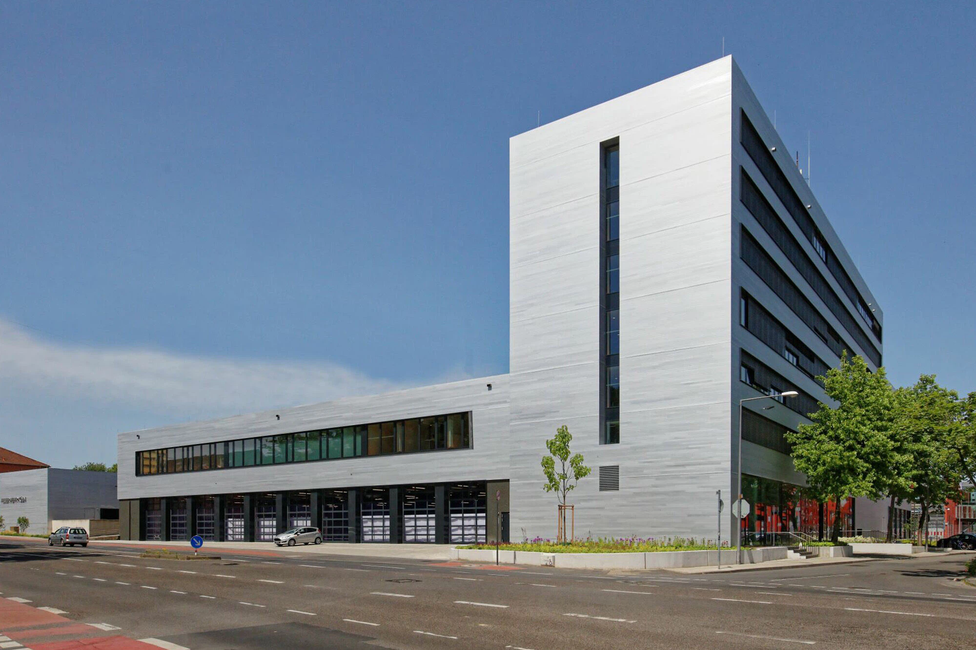 SUPERGELB ARCHITEKTEN