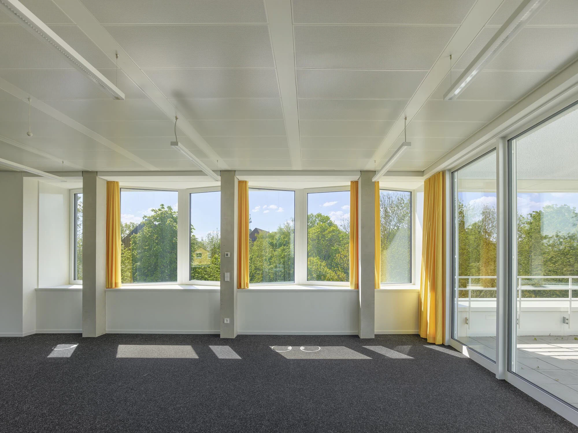 Roland Halbe, Stuttgart