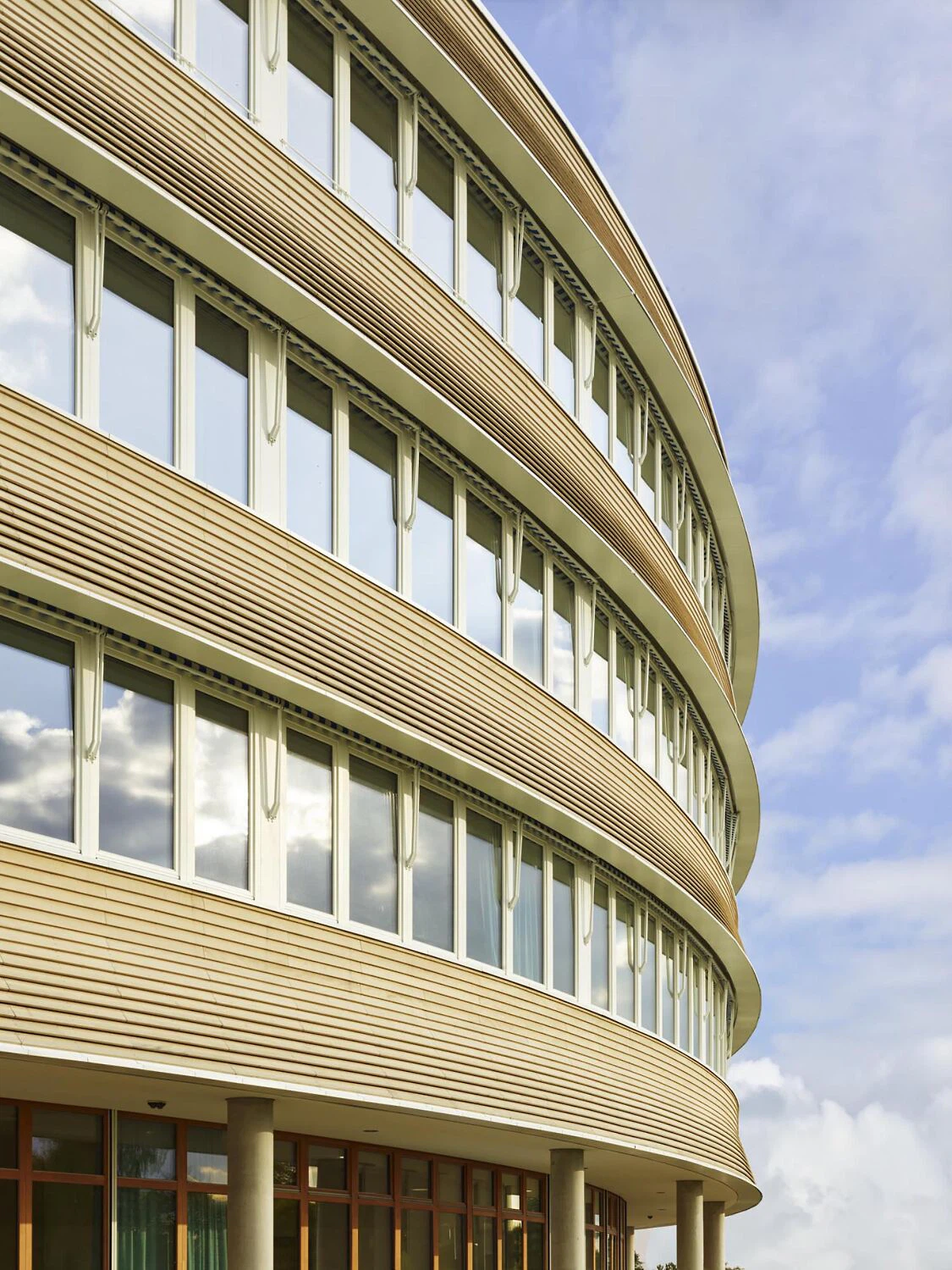 Roland Halbe, Stuttgart