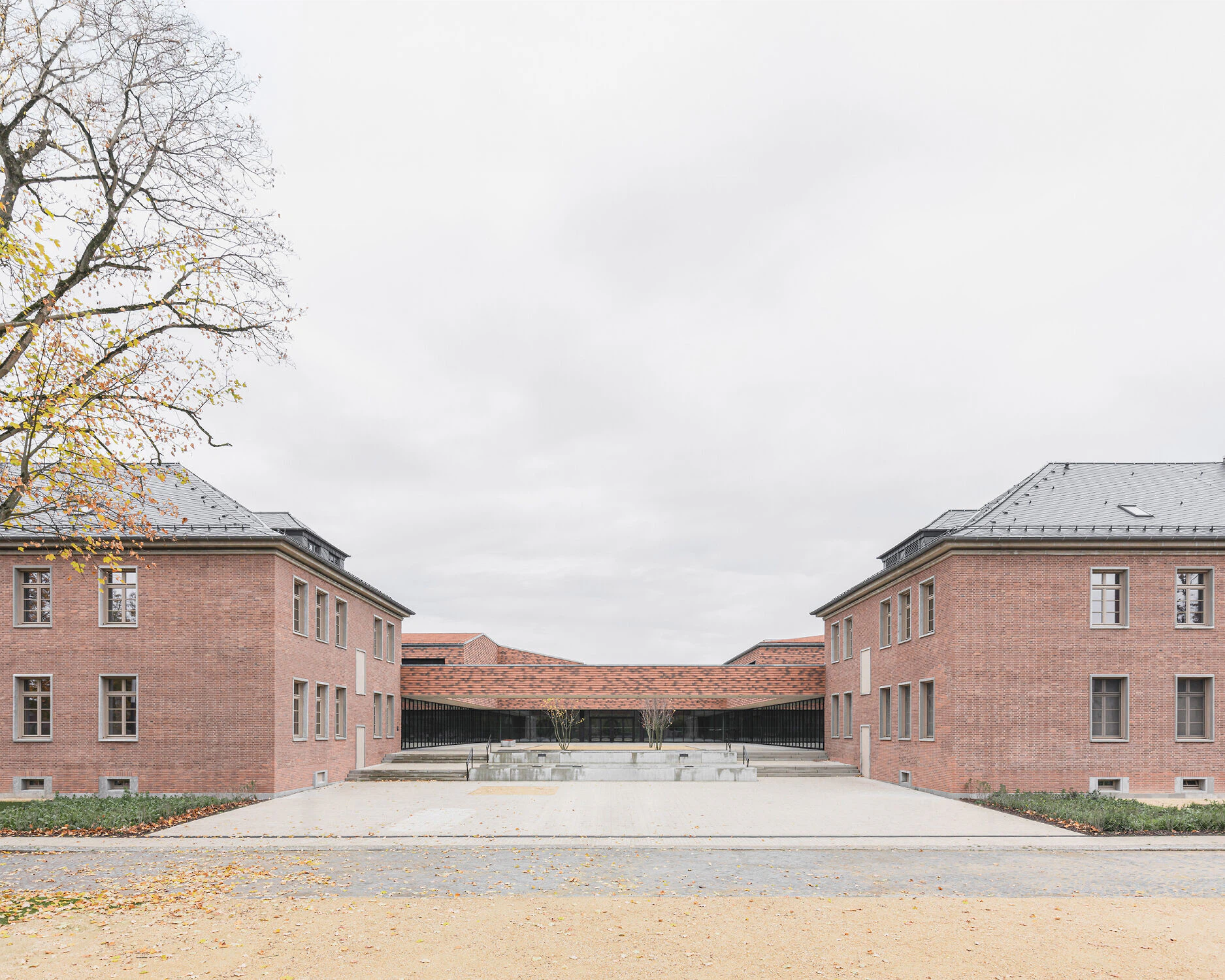 Tjark Spille